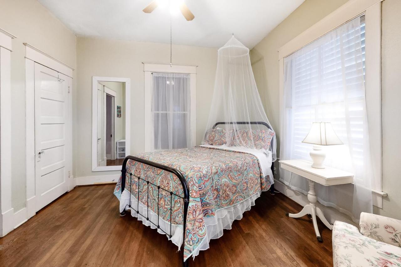 Castaway Cottage Galveston Exterior foto